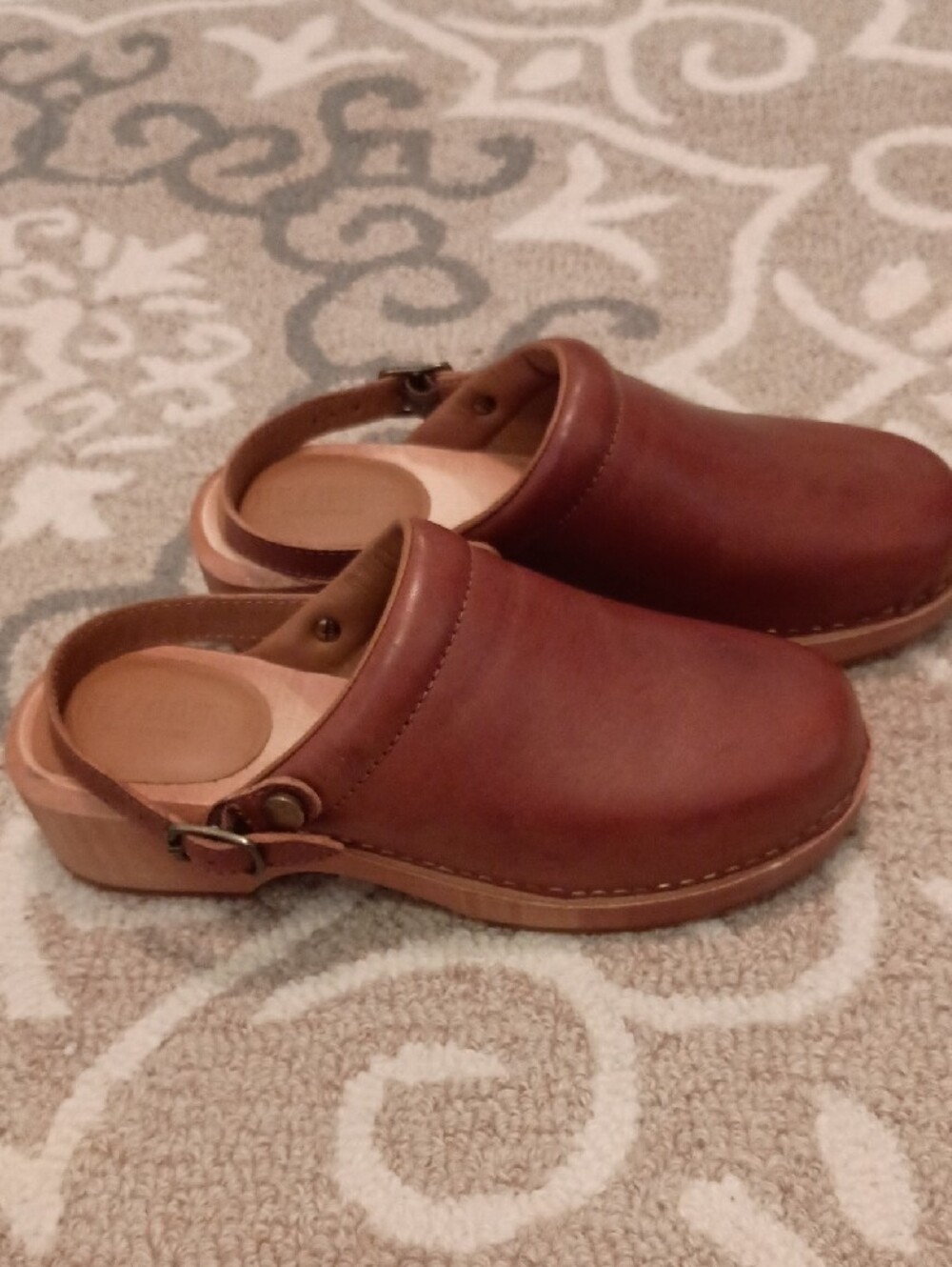 Re/Done Leather Clogs - Picture 4 of 6